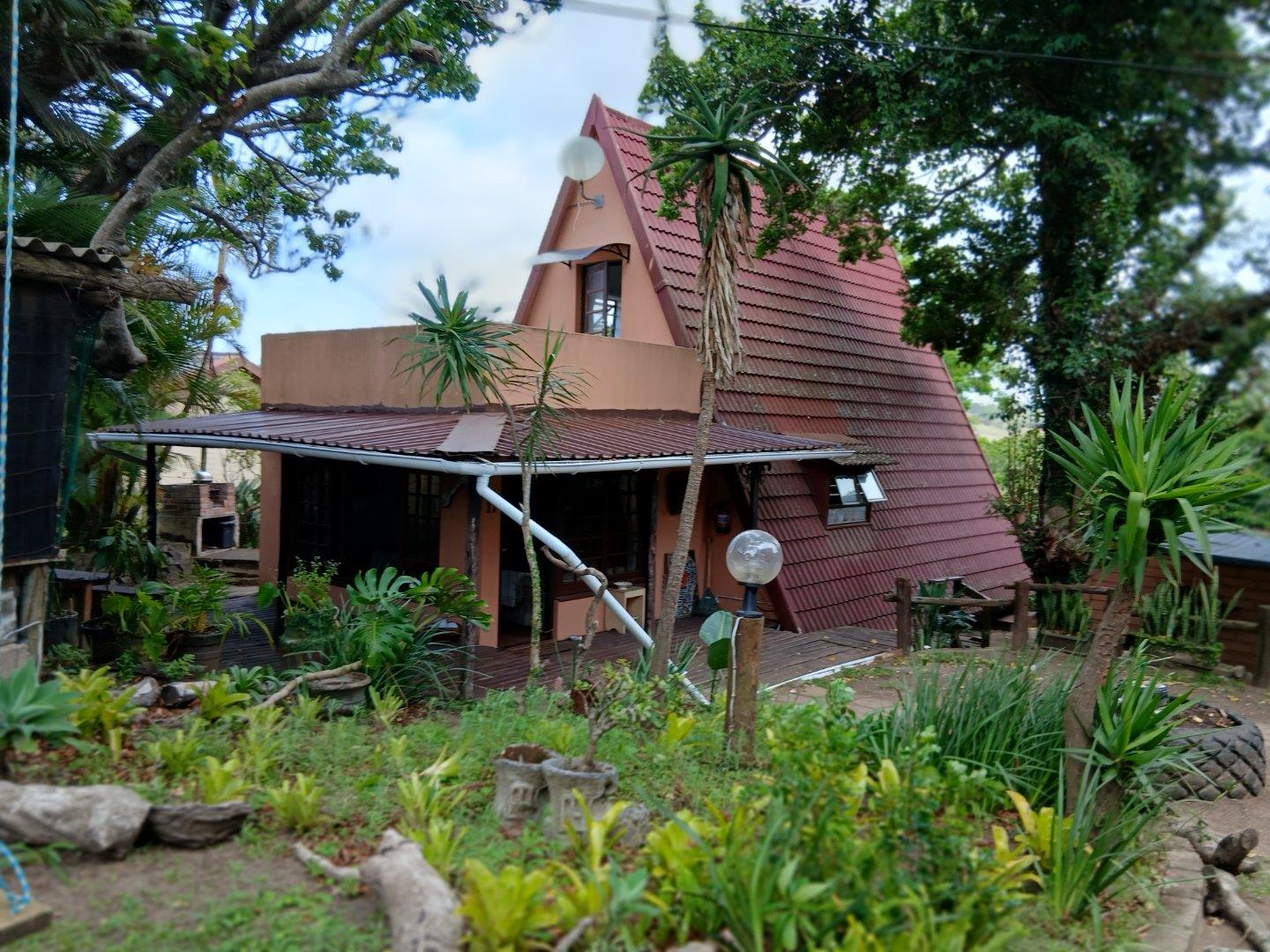 3 Bedroom Townhouse for sale in Hibberdene - P24-116705755