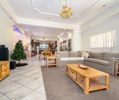 House for sale in Bishopscourt