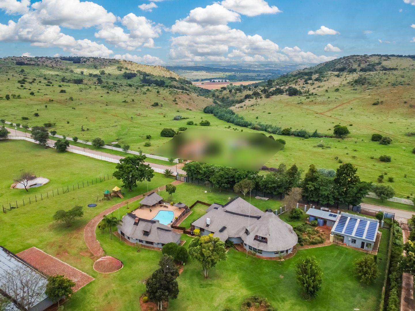 12 Bedroom House for sale in Protea Ridge - 82 Hayes Street - P24-116711416