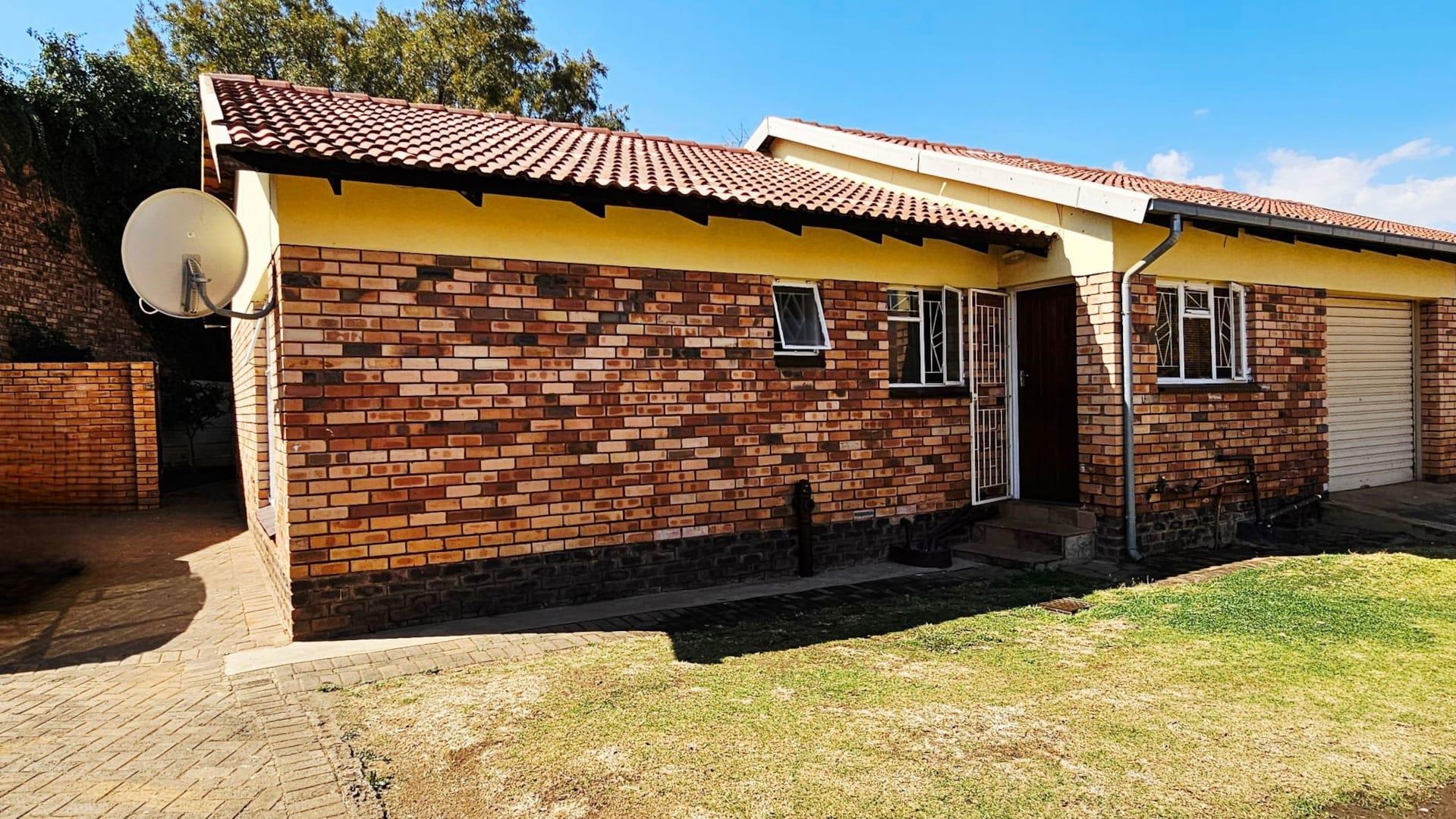 Property to Rent by Pam Golding Properties - Mashishing (Lydenburg)