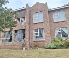 House for sale in Hartenbos Heuwels