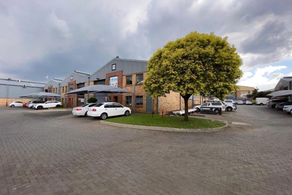 This well-maintained 254m&#178; mini industrial unit is positioned within a 24-hour secured, access-controlled sectional-title ...