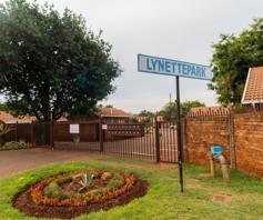 Townhouse for sale in Doornpoort