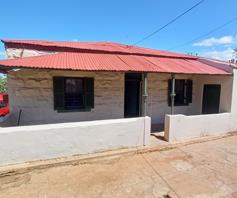 House for sale in Oudtshoorn North