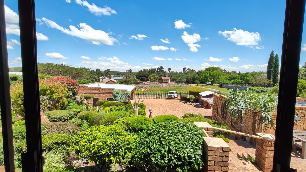 3-bedroom-house-for-sale-in-vaal-marina-p24-116719296