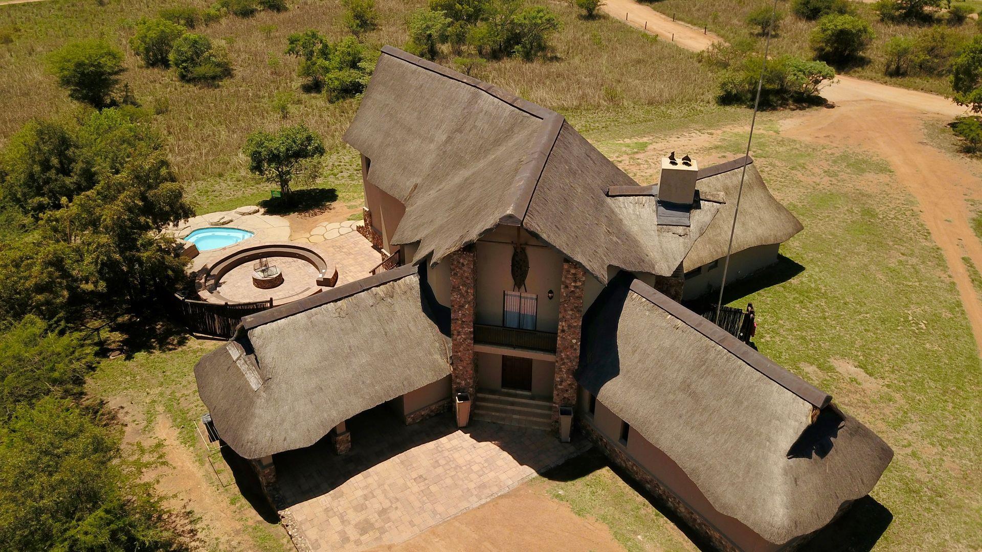 4 Bedroom House for sale in Zebula Golf Estate - P24-116552437