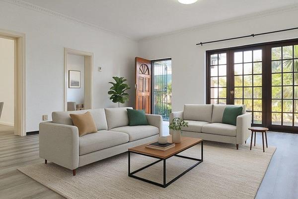 Welcome to this delightful Pet friendly 2-bedroom, 1-bathroom freehold cottage located in the highly sought-after and secure St Kilda ...