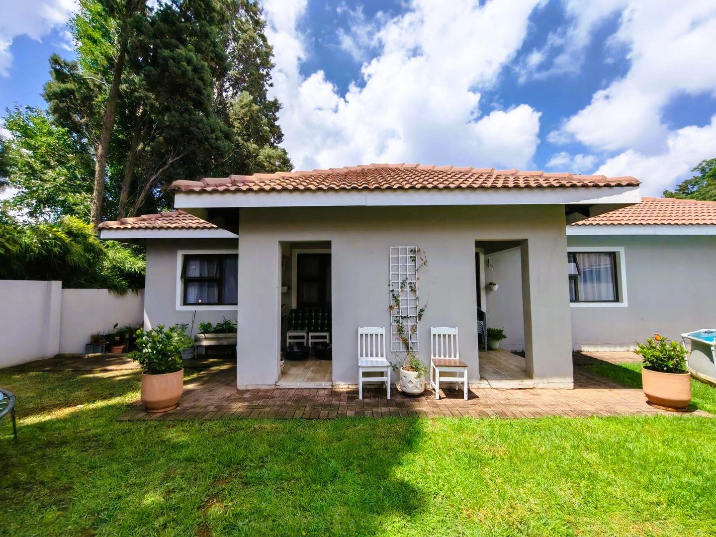 3 Bedroom Townhouse for sale in Three Rivers Proper - P24-116729304