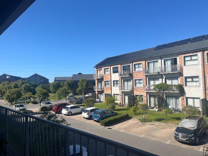 Listing number: P24-116735485, Image number: 2