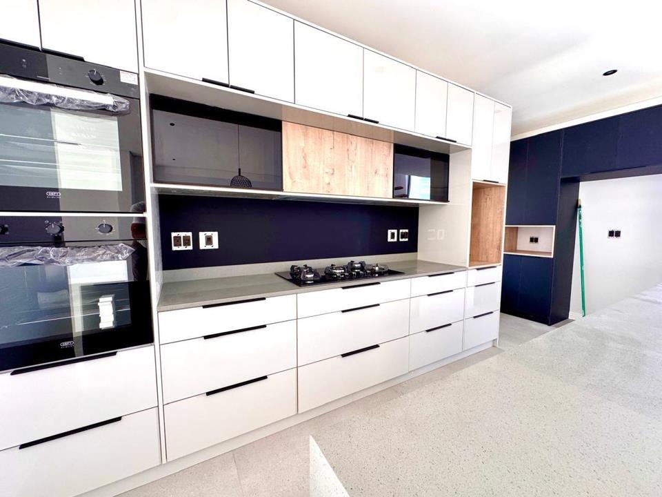 Listing number: P24-116737710, Image number: 1, Image