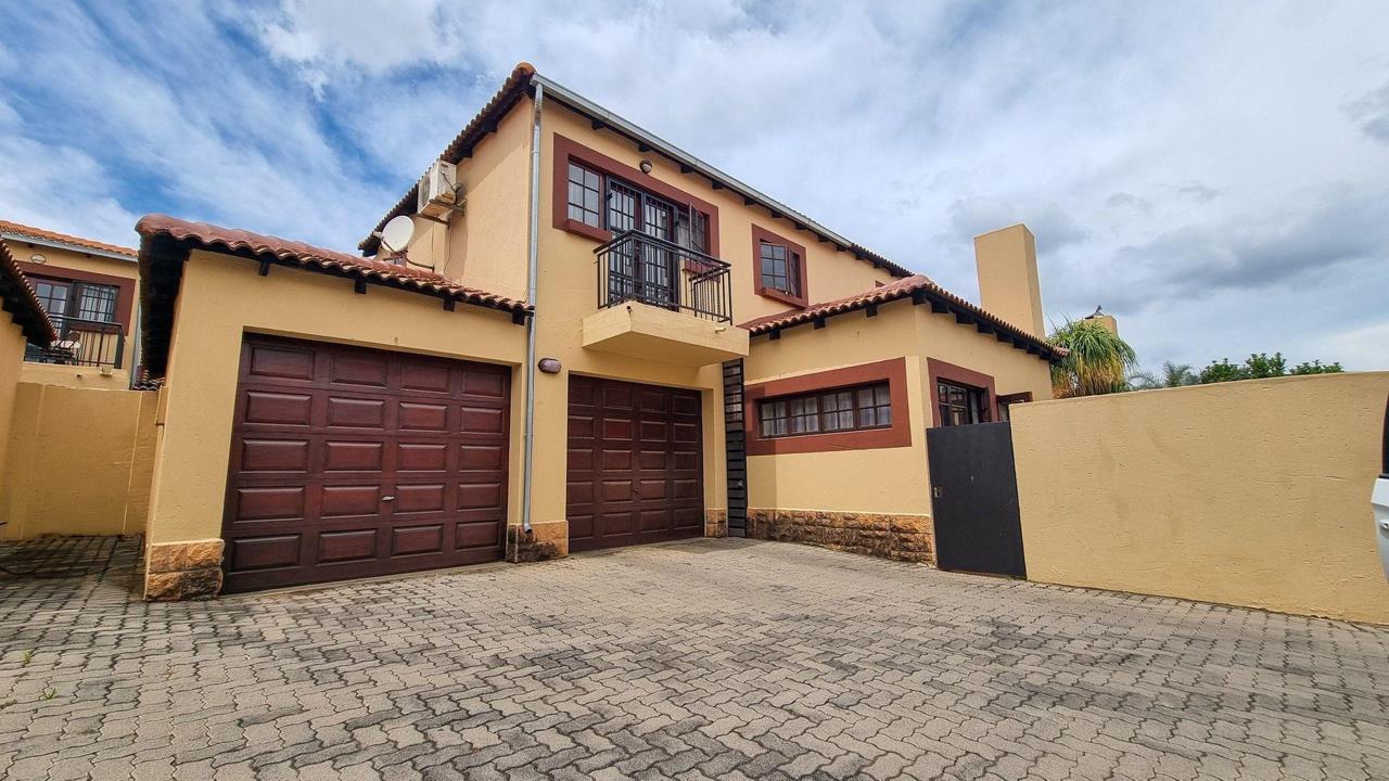 Listing number: P24-116742418, Image number: 1, Image