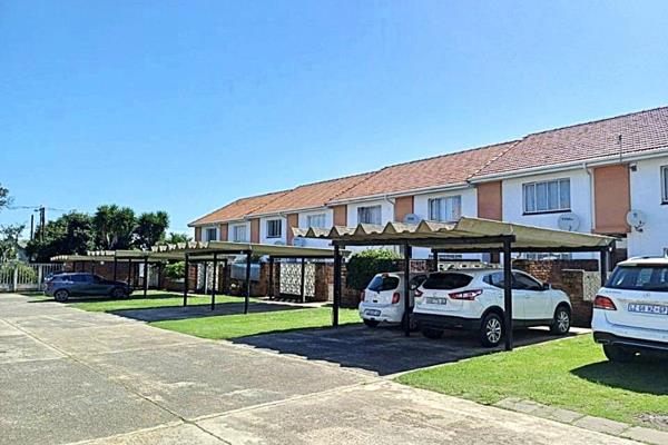 Step into a tidy, sunlit townhouse in Vincent that blends easy living with practical ...