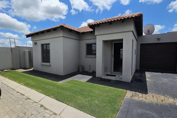 This neat and well-maintained two-bedroom unit is situated in a secure, well-maintained complex in Trichardt, offering comfortable ...