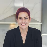 Agent profile for Soma Holloway-Carther