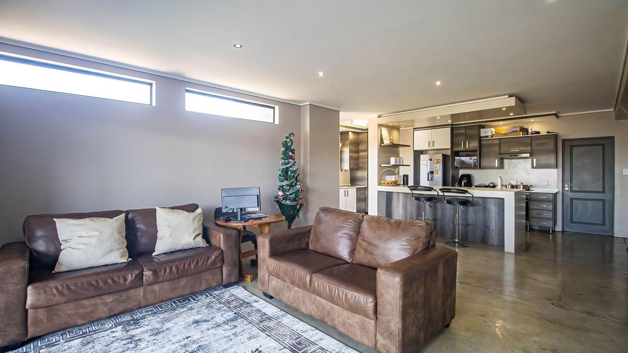 Listing number: P24-116703839, Image number: 1