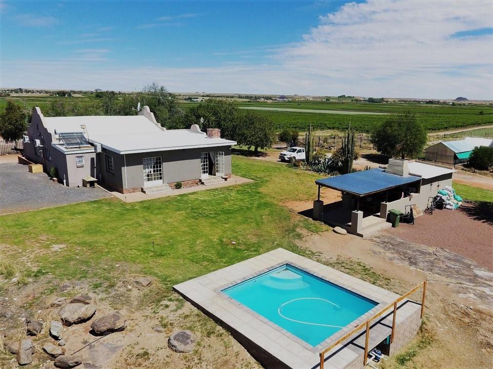 Farm for sale in Upington Rural - P24-116764000