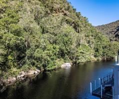 Townhouse for sale in Wilderness Heights