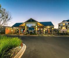 Apartment / Flat for sale in Waterfall