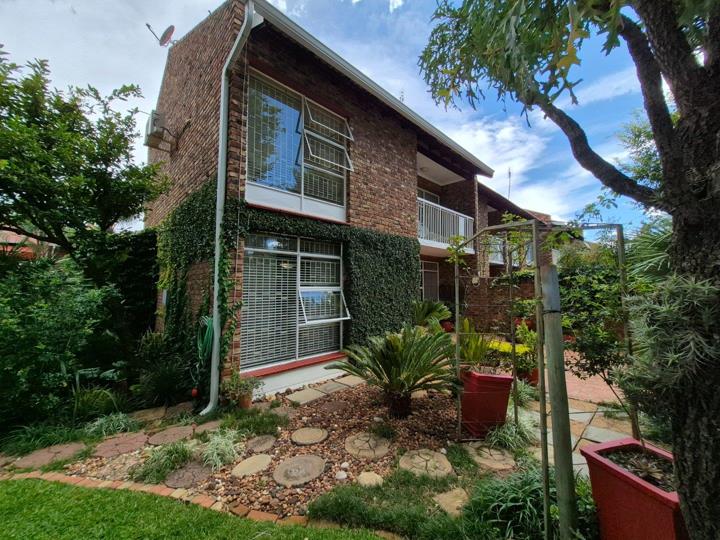Listing number: P24-116772915, Image number: 2
