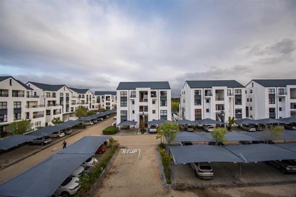 1 Bedroom Apartment for Sale. 

Situated in the sought-after De Velde Security Estate, this well-positioned apartment offers ...