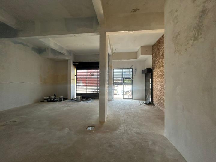 Commercial property for sale in Congella - P24-116147884