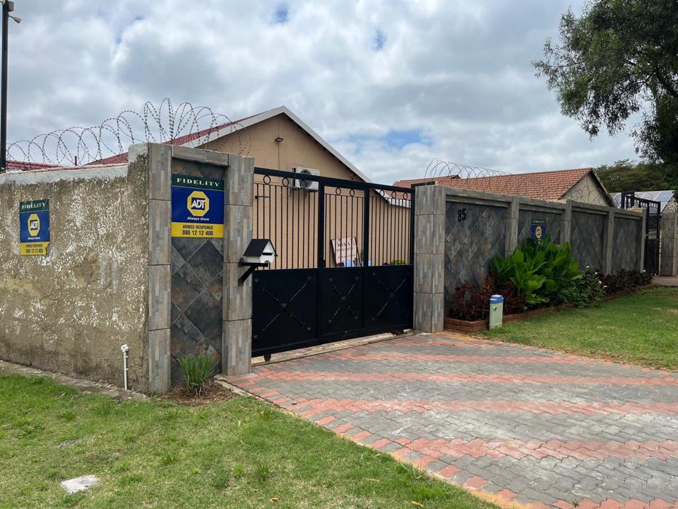 Listing number: P24-117454623, Image number: 1