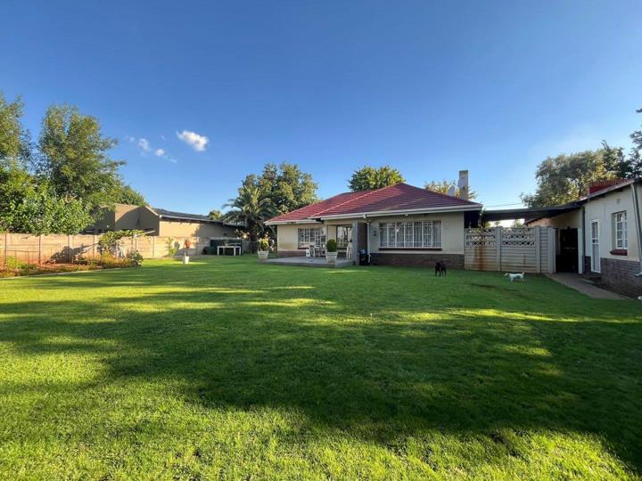 3 Bedroom House for sale in Three Rivers - P24-116799216