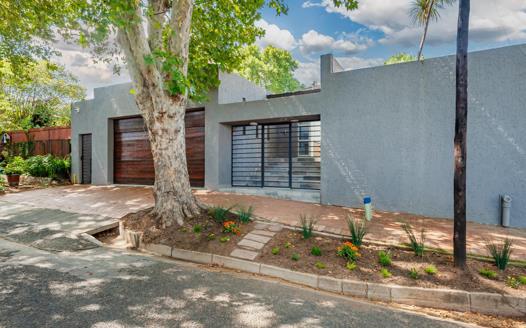 3 Bedroom House for sale in Norwood