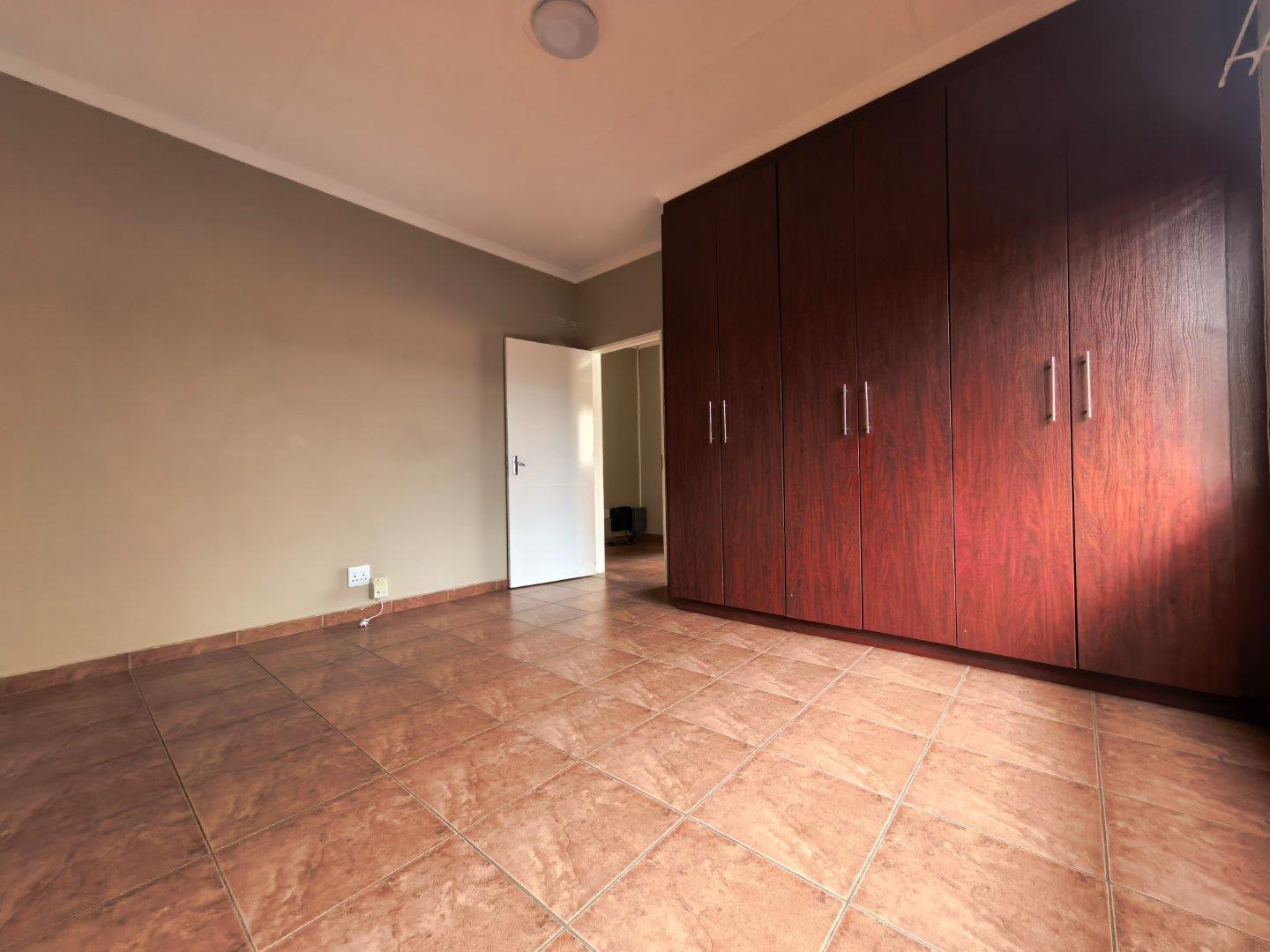 Commercial Property to Rent in Witbank Ext 8