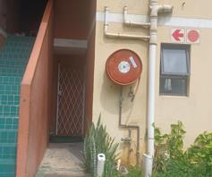 Apartment / Flat for sale in Mobeni Heights