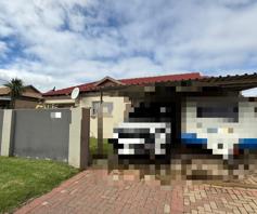 House for sale in River View