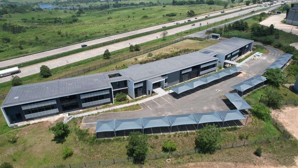 Industrial property to rent in Cato Ridge - P24-116812124