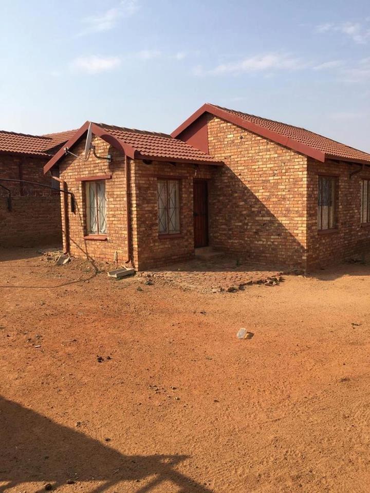 3 Bedroom House for sale in Morula View - P24-116108354