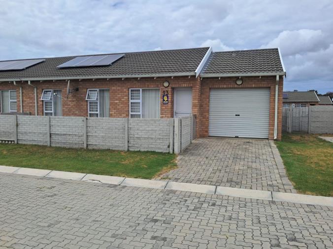 3 Bedroom Townhouse for Sale in Fairview