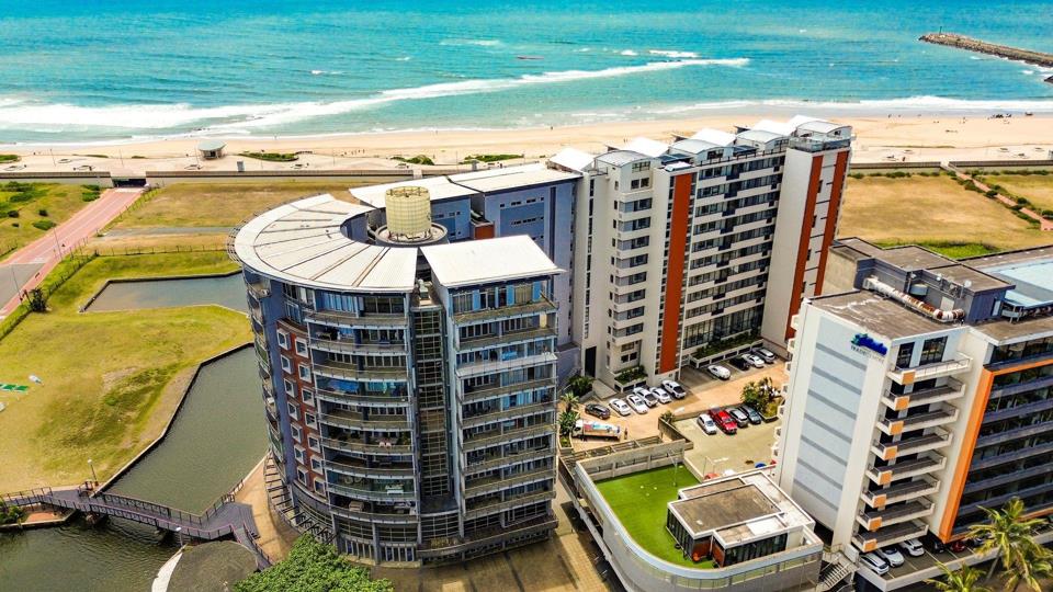 3 Bedroom Apartment / flat for sale in Point Waterfront - P24-116296138