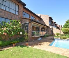 Townhouse for sale in Bedford Park