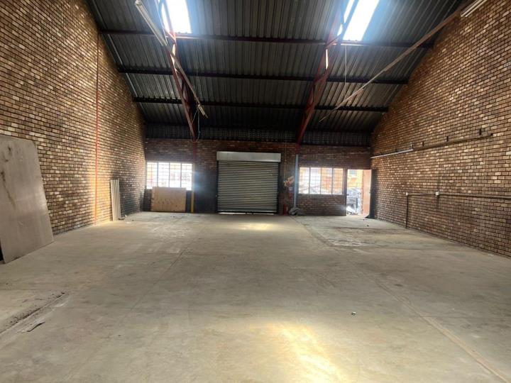 Industrial property to rent in Sunderland Ridge - P24-116847547