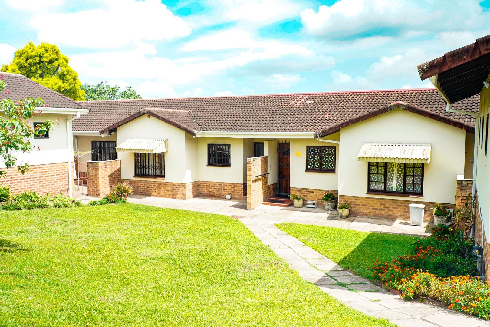 3 Bedroom Townhouse for sale in Farningham Ridge - P24-116856649
