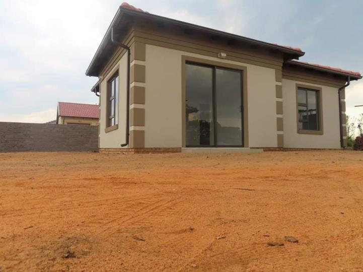 Listing number: P24-117432506, Image number: 2