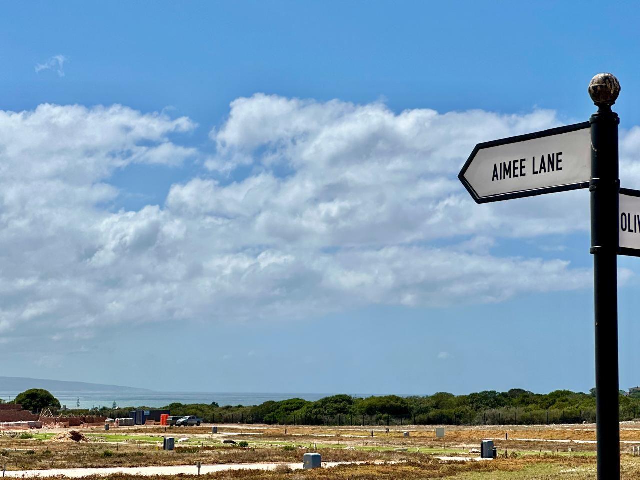 2 Bedroom House for sale in Stilbaai Wes