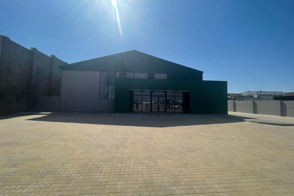 Situated in a new business development complex
This warehouse is ideal for a corporate company looking for a distribution ...