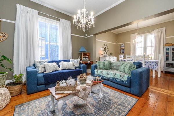 Positioned on sought-after Irvine Street, Richmond Hill, this charming home offers ...