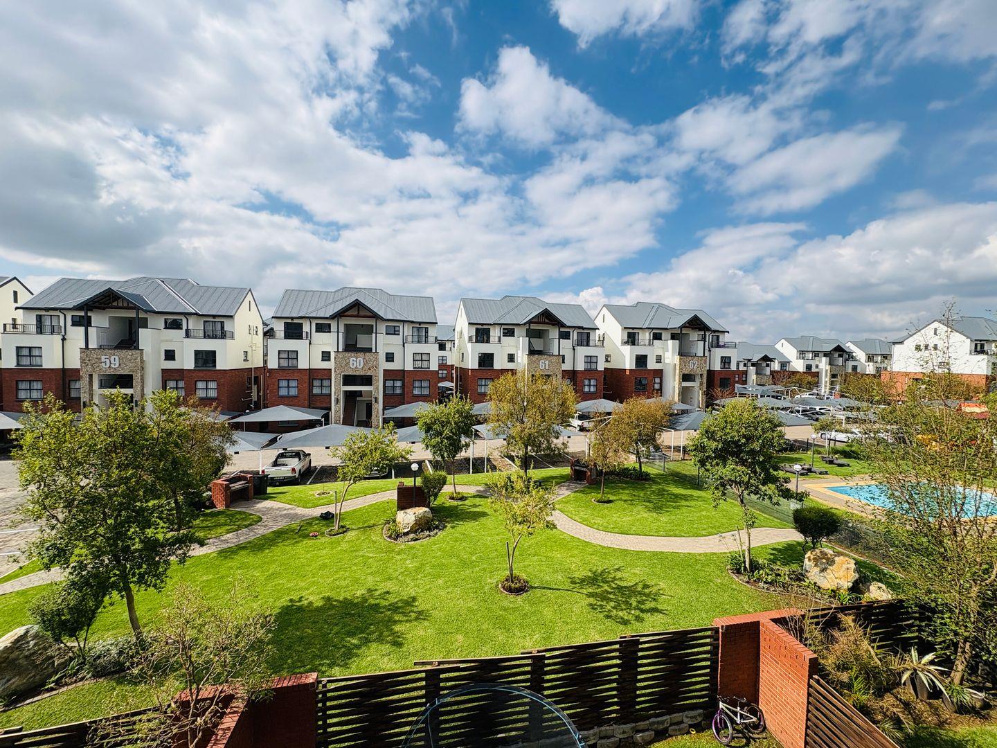 2 Bedroom Apartment / flat for sale in Greenstone Hill - 5788 Ss ...
