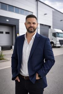 Agent profile for Tyrone Varga