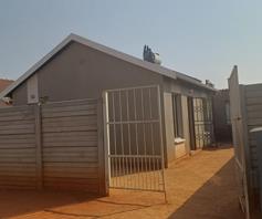 House for sale in Sky City