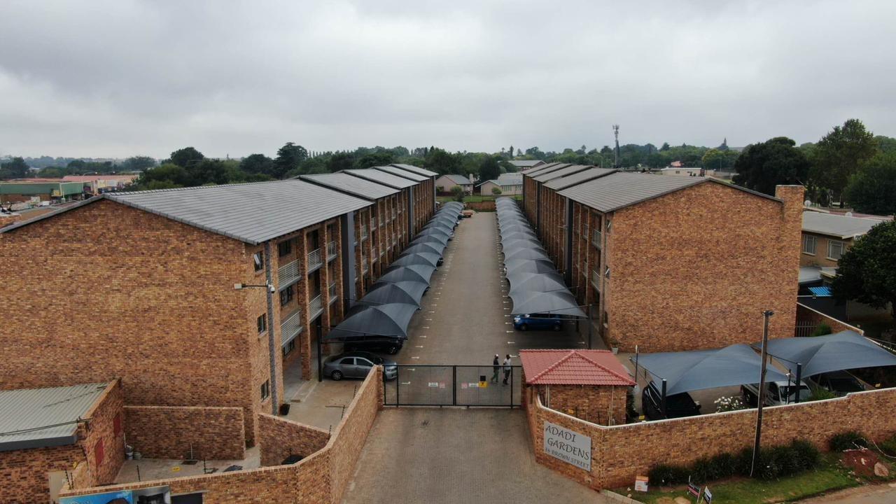 Commercial property for sale in Witfield - P24-116889437