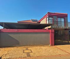 House for sale in Protea Glen