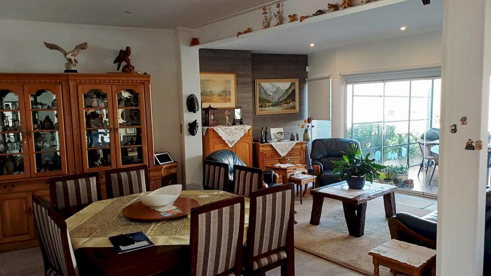 3 Bedroom House for sale in St Andrews - 2 St Francis Road - P24-116891326