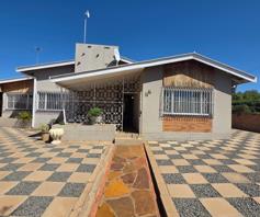 House for sale in Beaconsfield