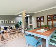 House for sale in Menlo Park